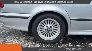 Bmw 5 Series - Thumbnail 2