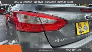 Ford Focus - Thumbnail 19