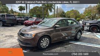 Volkswagen Jetta - Thumbnail 12