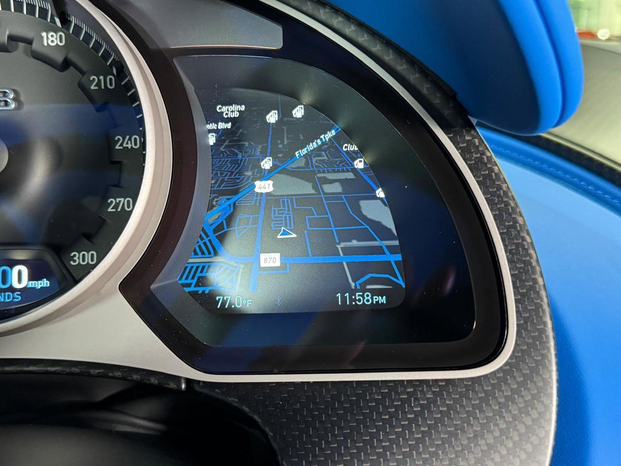 Bugatti Divo - Thumbnail 19