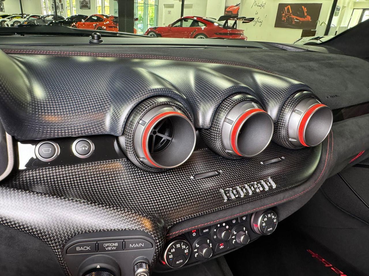 Ferrari F12tdf - Thumbnail 18