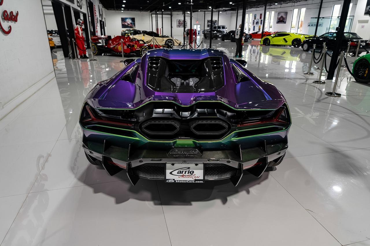 Lamborghini Revuelto - Thumbnail 6