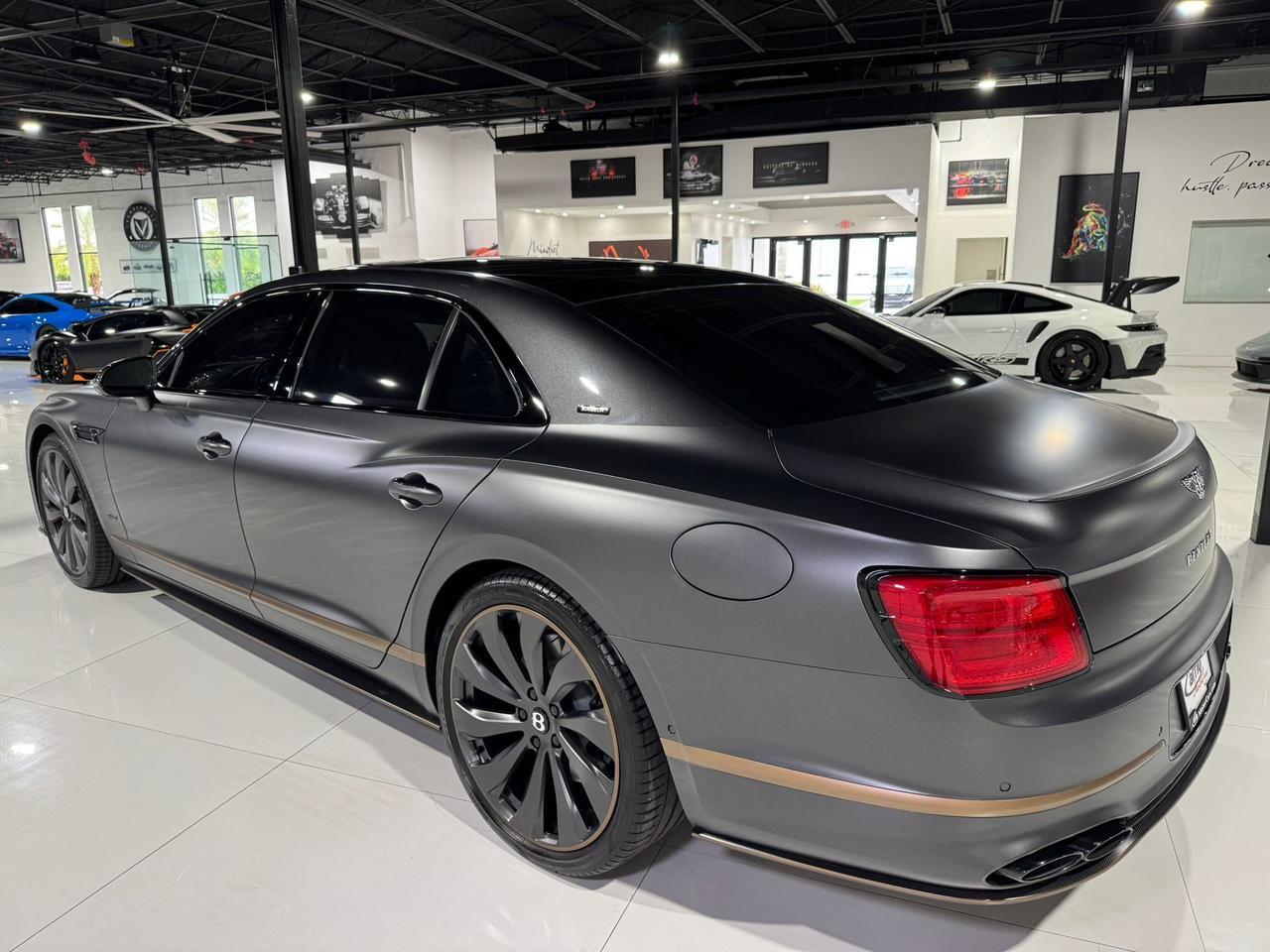 Bentley Flying Spur - Thumbnail 5