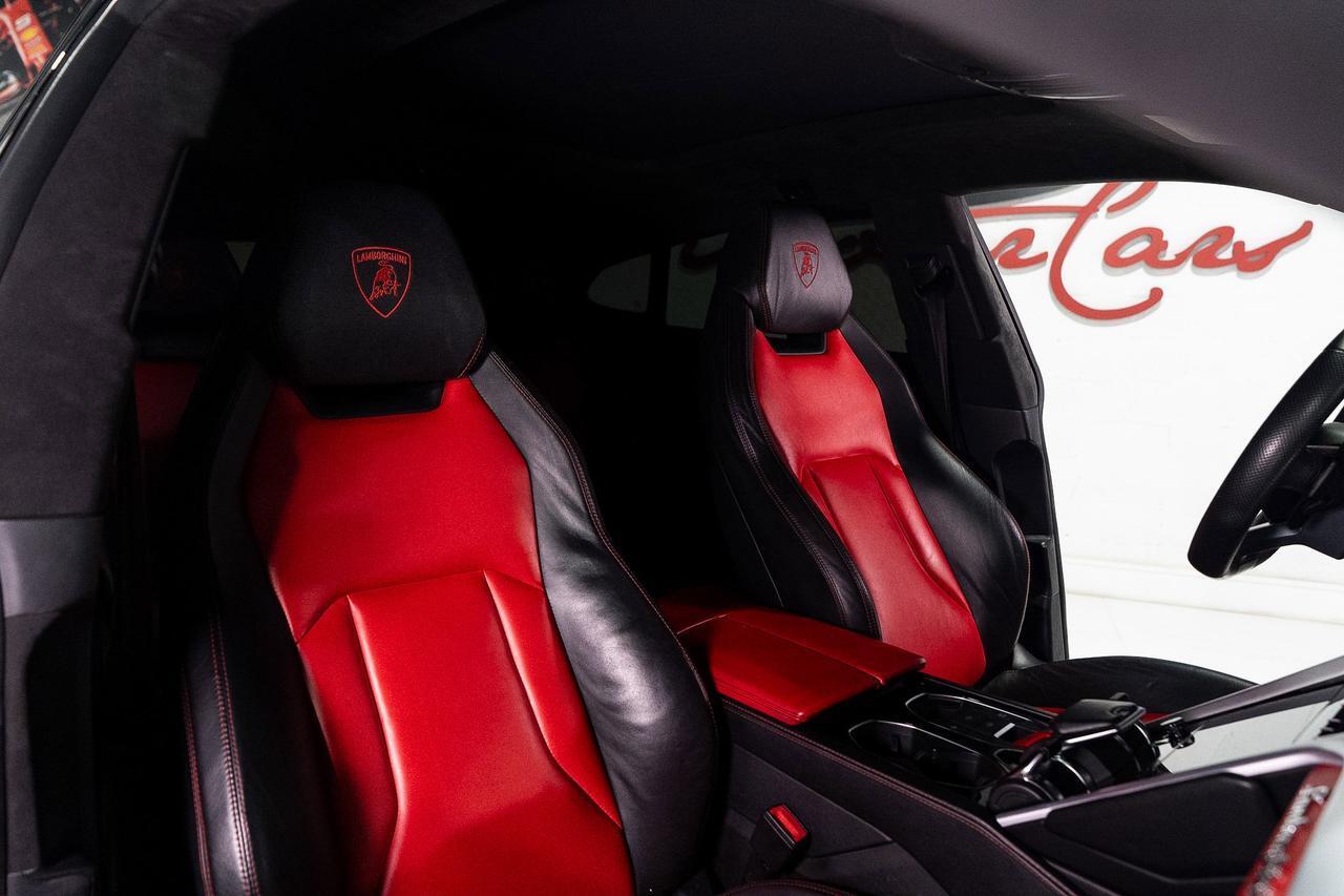 Lamborghini Urus - Thumbnail 11