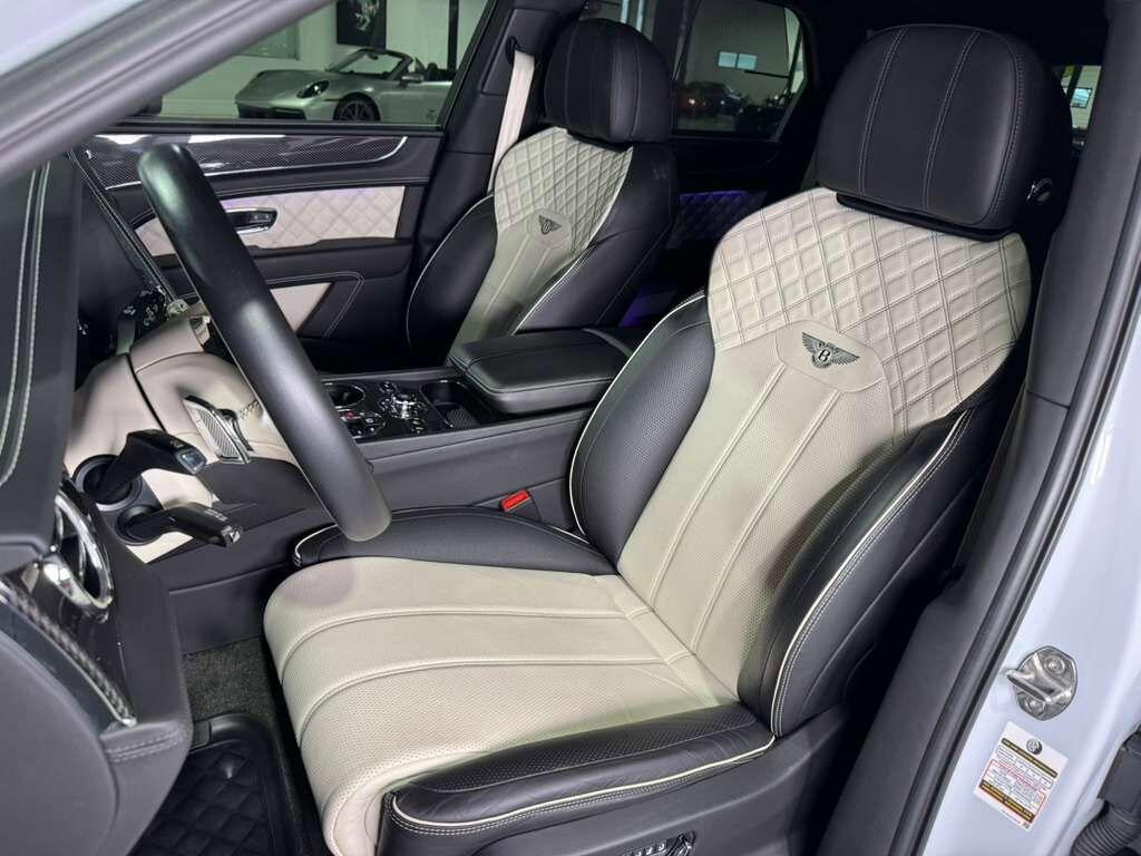 Bentley Bentayga - Thumbnail 10