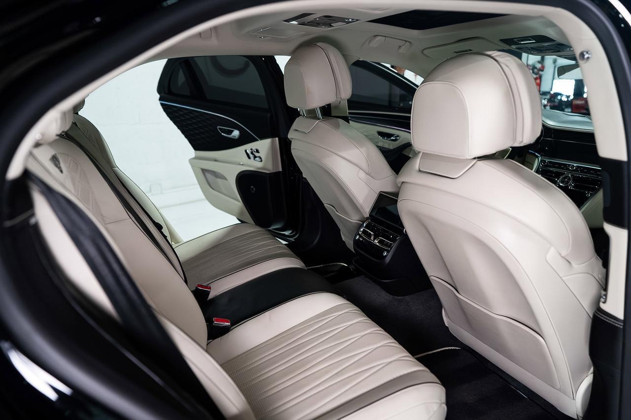 Bentley Flying Spur - Thumbnail 13