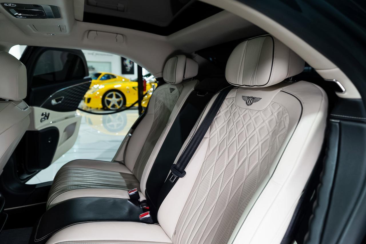 Bentley Flying Spur - Thumbnail 12