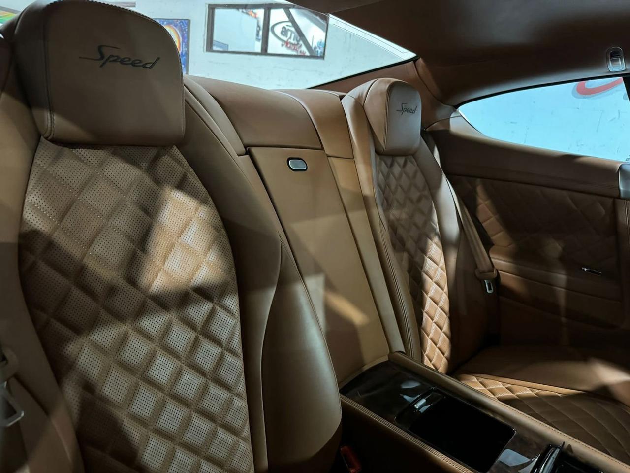 Bentley Continental GT - Thumbnail 11