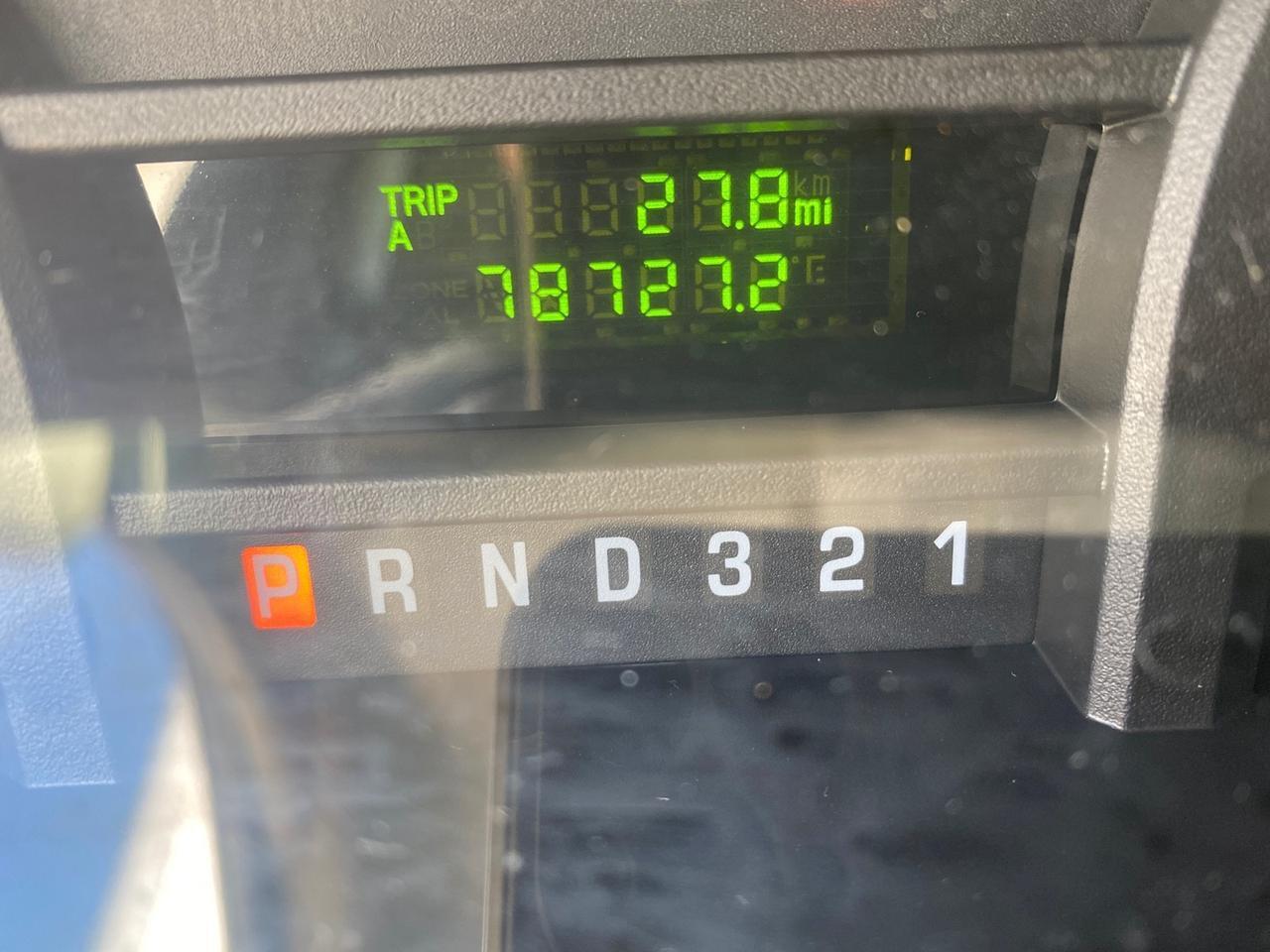 Ford Econoline Commercial Cutaway - Thumbnail 19