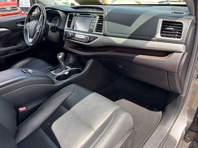 Toyota Highlander Xle In Hollywood Fl | 5Tdkzrfh4Js535508 | Toyota Of Hollywood'S Amazinn Used Cars - Thumbnail 15