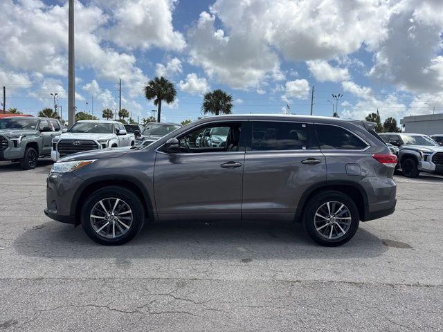 Toyota Highlander Xle In Hollywood Fl | 5Tdkzrfh4Js535508 | Toyota Of Hollywood'S Amazinn Used Cars - Thumbnail 5