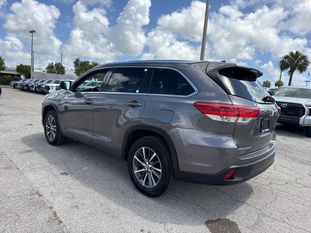 Toyota Highlander Xle In Hollywood Fl | 5Tdkzrfh4Js535508 | Toyota Of Hollywood'S Amazinn Used Cars - Thumbnail 4