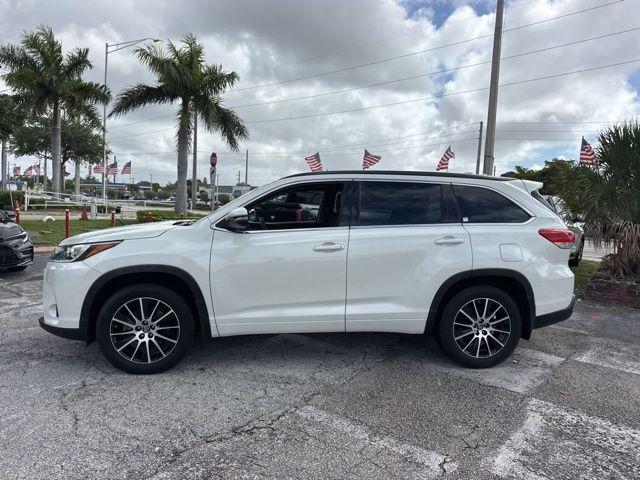 Toyota Highlander Se In Hollywood Fl | 5Tdjzrfh9Js824041 | Toyota Of Hollywood'S Amazinn Used Cars - Thumbnail 6