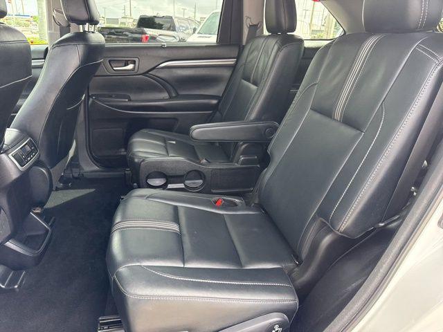 Toyota Highlander Se In Hollywood Fl | 5Tdjzrfh9Js824041 | Toyota Of Hollywood'S Amazinn Used Cars - Thumbnail 12