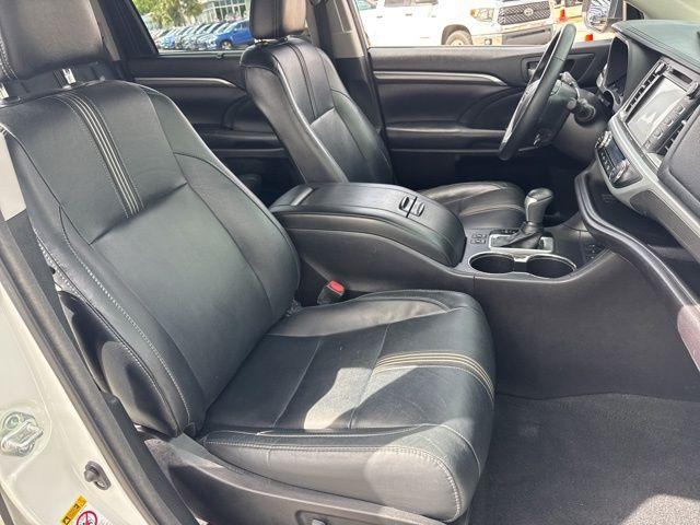 Toyota Highlander Se In Hollywood Fl | 5Tdjzrfh9Js824041 | Toyota Of Hollywood'S Amazinn Used Cars - Thumbnail 15