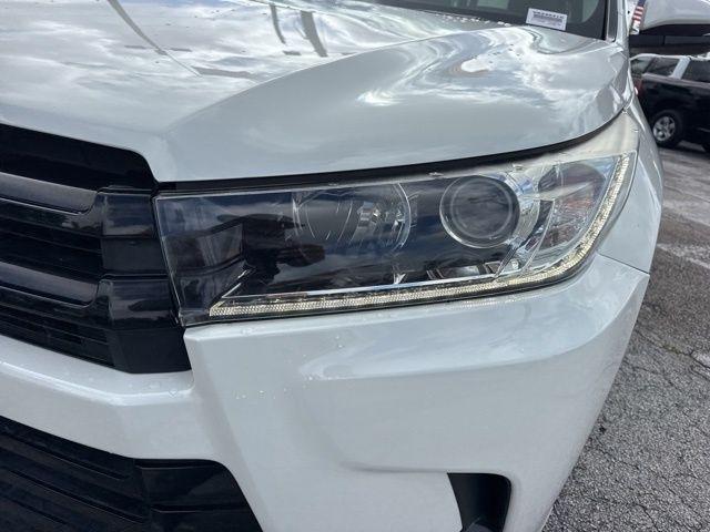 Toyota Highlander Se In Hollywood Fl | 5Tdjzrfh9Js824041 | Toyota Of Hollywood'S Amazinn Used Cars - Thumbnail 9