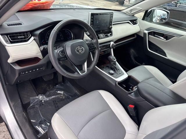 Toyota Rav4 Hybrid Limited In Hollywood Fl | 4T3D6Rfv3Nu085457 | Toyota Of Hollywood'S Amazinn Used Cars - View 1