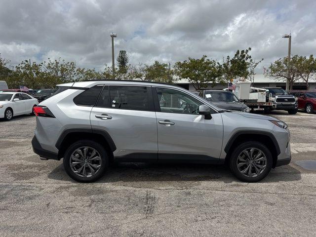 Toyota Rav4 Hybrid Limited In Hollywood Fl | 4T3D6Rfv3Nu085457 | Toyota Of Hollywood'S Amazinn Used Cars - Thumbnail 11