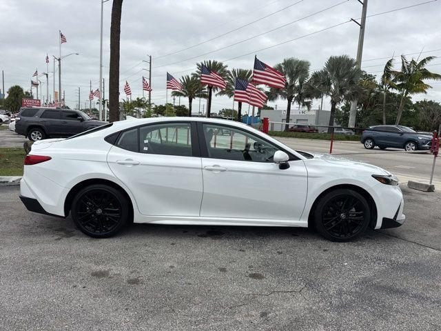 Toyota Camry Se In Hollywood Fl | 4T1Daackxsu610187 | Toyota Of Hollywood'S Amazinn Used Cars - Thumbnail 11