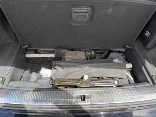 Audi Q7 - Thumbnail 4