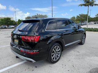 Audi Q7 - Thumbnail 13