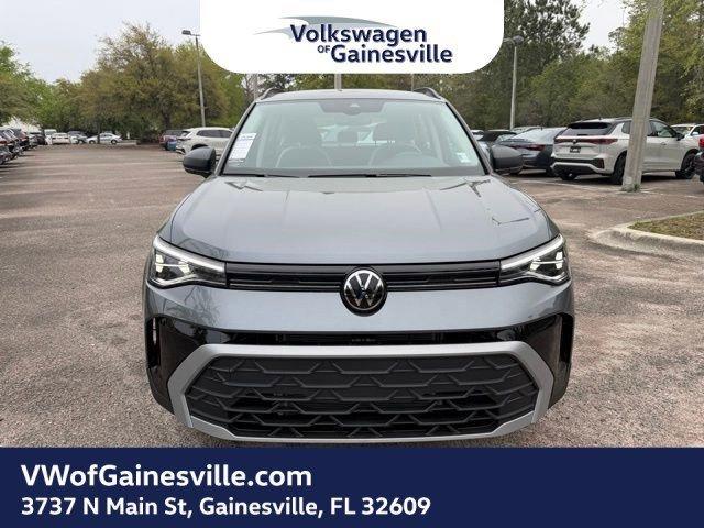 Volkswagen Taos S Fwd Sport Utility - Thumbnail 3