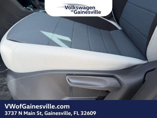 Volkswagen Taos S Fwd Sport Utility - Thumbnail 11