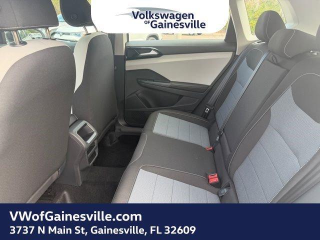 Volkswagen Taos S Fwd Sport Utility - Thumbnail 8