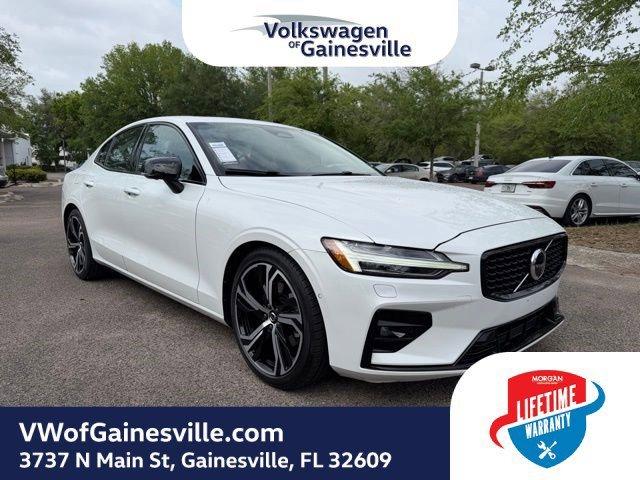 Volvo S60 Plus Dark Theme Awd - View 1