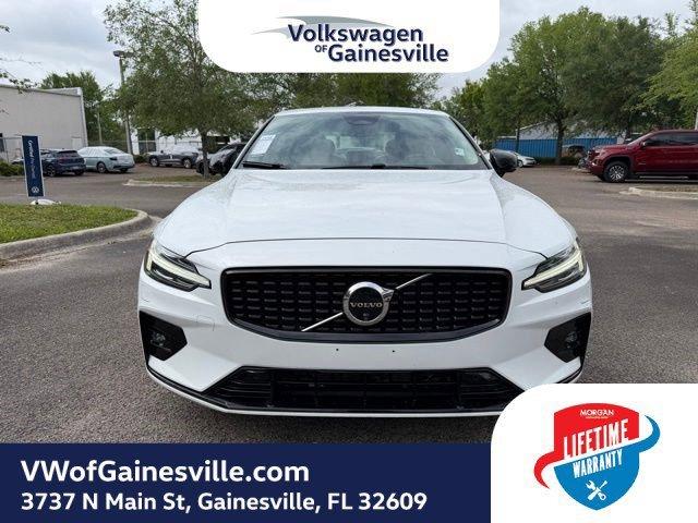 Volvo S60 Plus Dark Theme Awd - Thumbnail 3