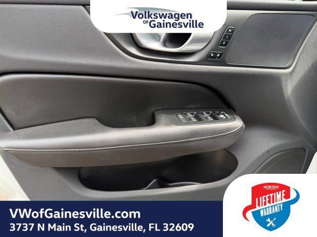 Volvo S60 Plus Dark Theme Awd - Thumbnail 17