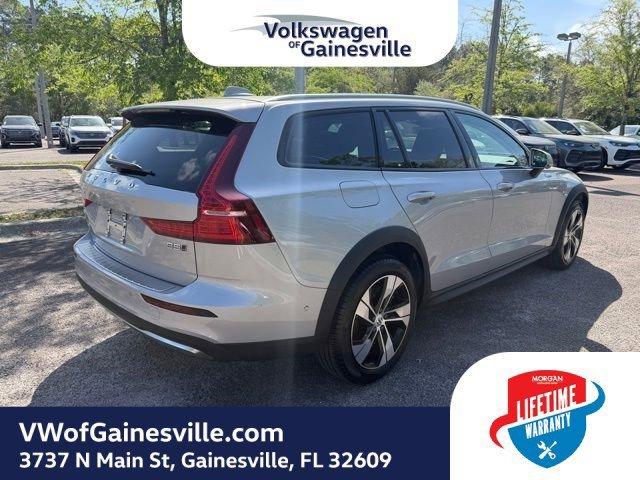 Volvo V60 Cross Country Plus With Navigation & Awd - Thumbnail 7