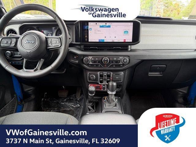 Jeep Wrangler 4Xe Willys 4Wd - Thumbnail 13