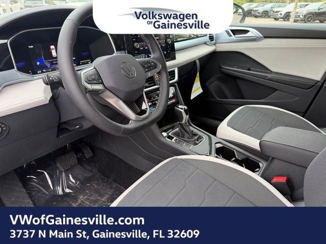 Volkswagen Taos Se Fwd Sport Utility - Thumbnail 16