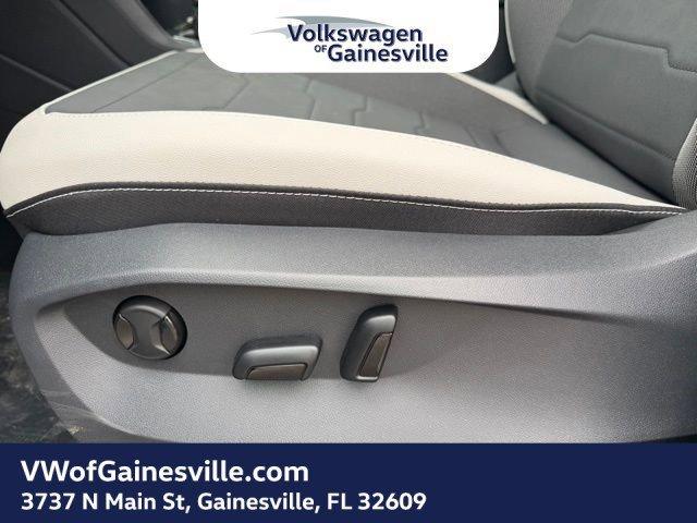 Volkswagen Taos Se Fwd Sport Utility - Thumbnail 15