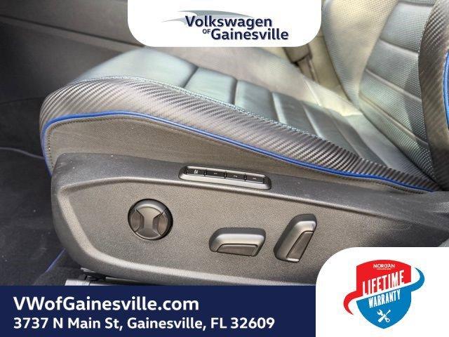 Volkswagen Golf R 2.0T With Navigation & Awd - Thumbnail 19