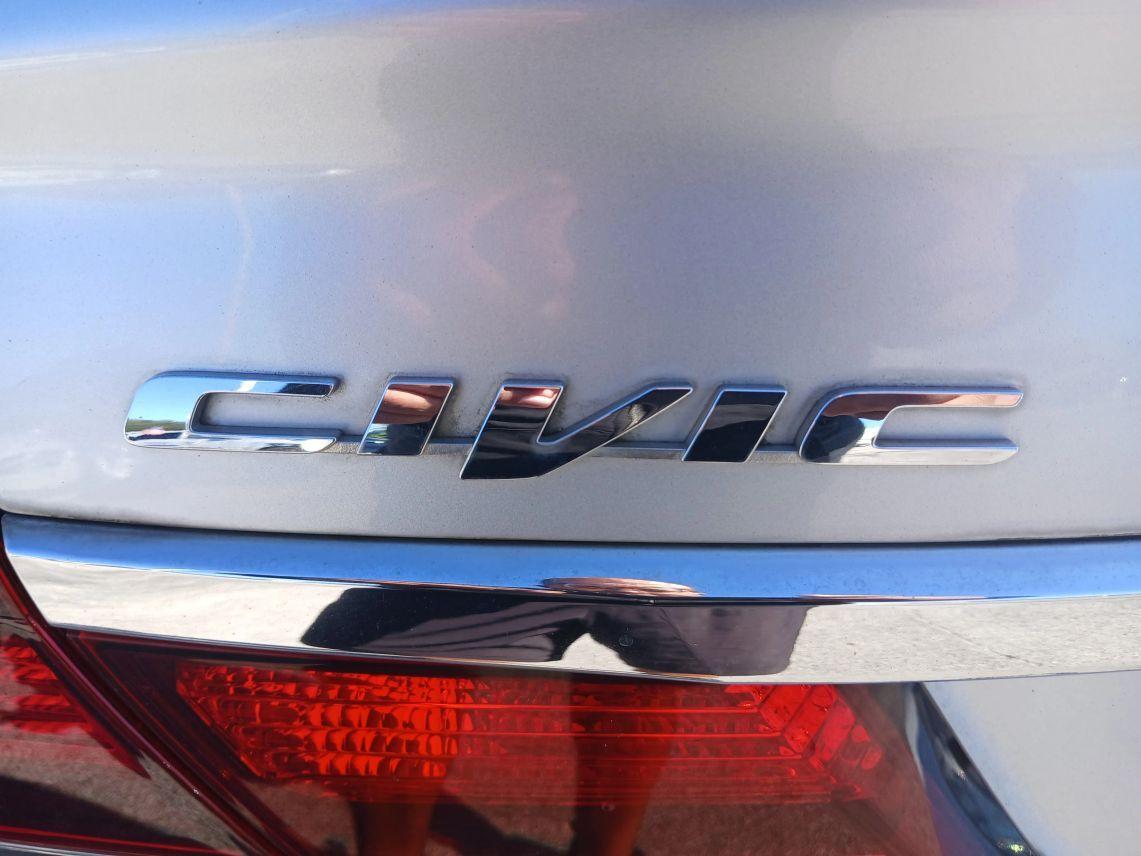 Honda Civic - Thumbnail 13