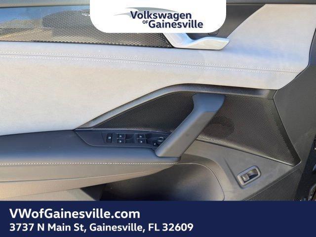 Volkswagen Tiguan Se R-Line Black Fwd Sport Utility - Thumbnail 13