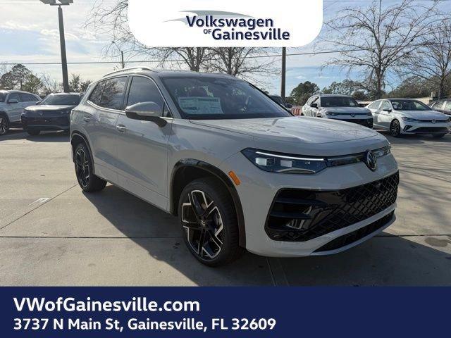 Volkswagen Tiguan Sel R-Line Turbo With Navigation & Awd - View 1