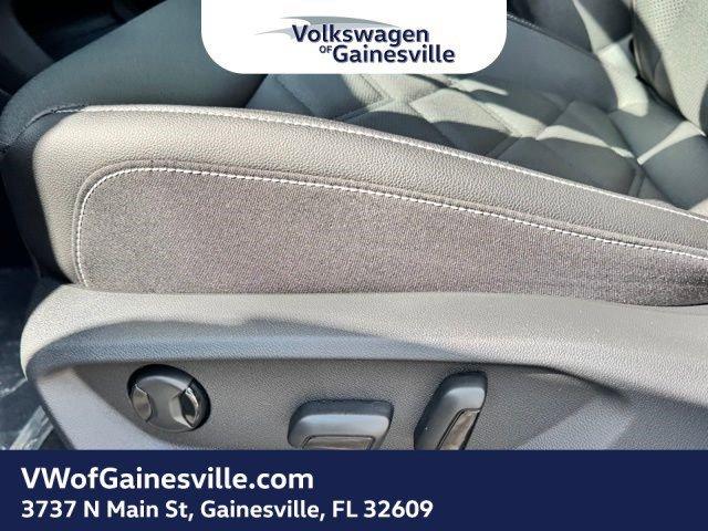 Volkswagen Atlas 2.0T Se W/Technology Fwd Sport Utility - Thumbnail 14