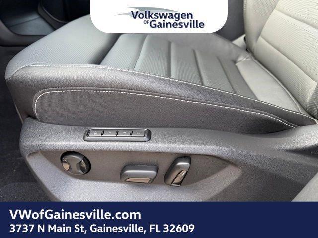 Volkswagen Atlas Cross Sport 2.0T Sel With Navigation & Awd - Thumbnail 13