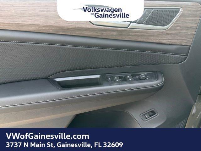 Volkswagen Atlas Cross Sport 2.0T Sel With Navigation & Awd - Thumbnail 12