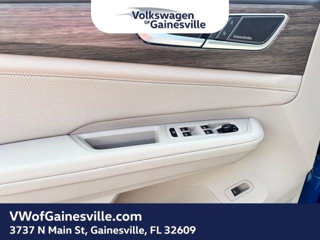 Volkswagen Atlas 2.0T Sel Premium R-Line With Navigation & Awd - Thumbnail 13