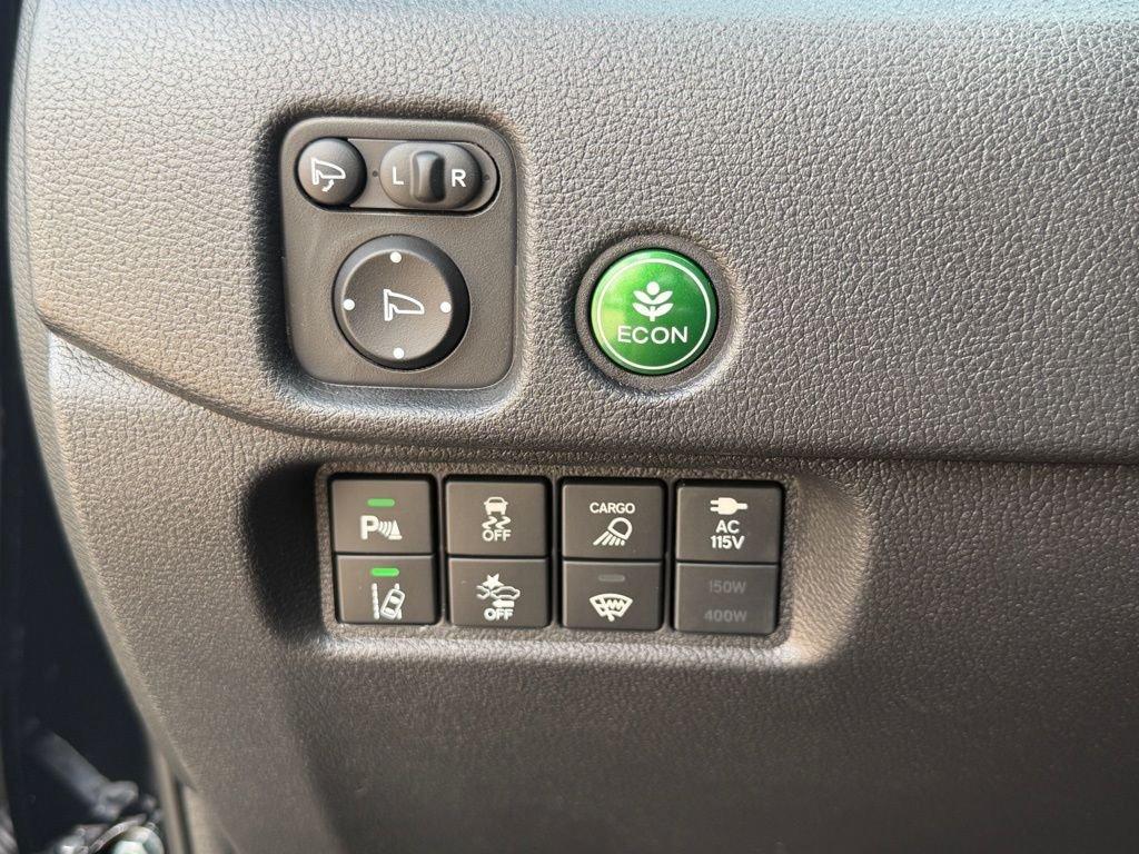 Honda Ridgeline Black Edition - Thumbnail 19