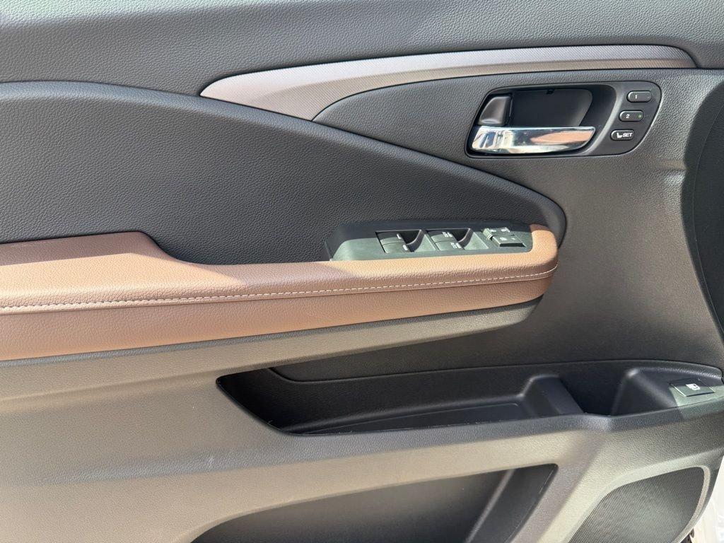 Honda Ridgeline Rtl - Thumbnail 12