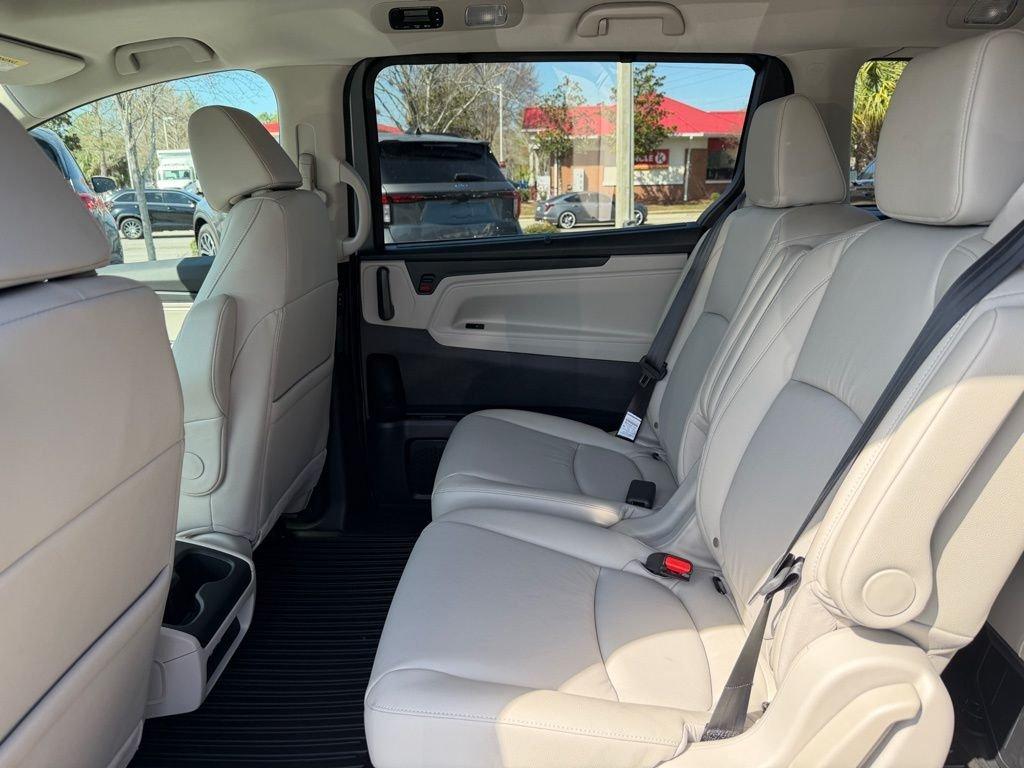 Honda Odyssey Ex-L - Thumbnail 8