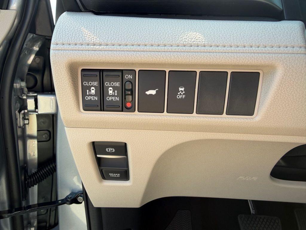 Honda Odyssey Ex-L - Thumbnail 20