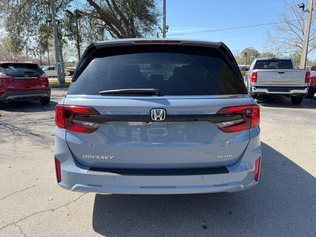 Honda Odyssey Elite - Thumbnail 6