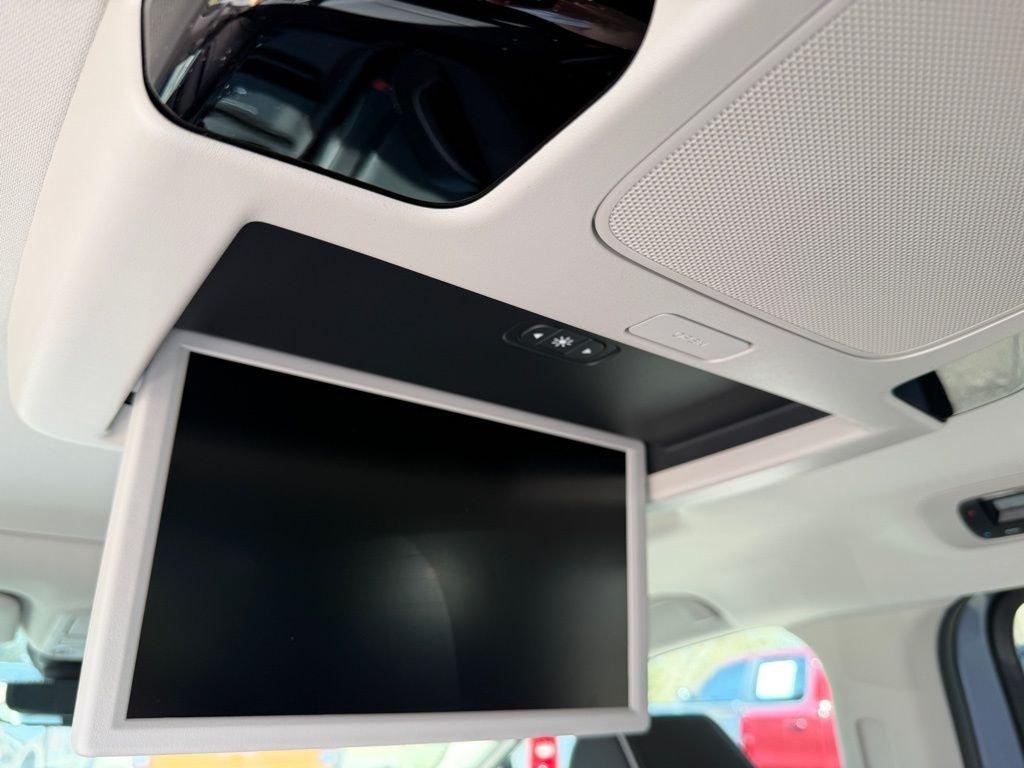 Honda Odyssey Elite - Thumbnail 11