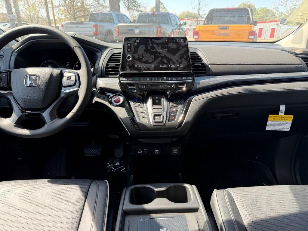 Honda Odyssey Elite - Thumbnail 8